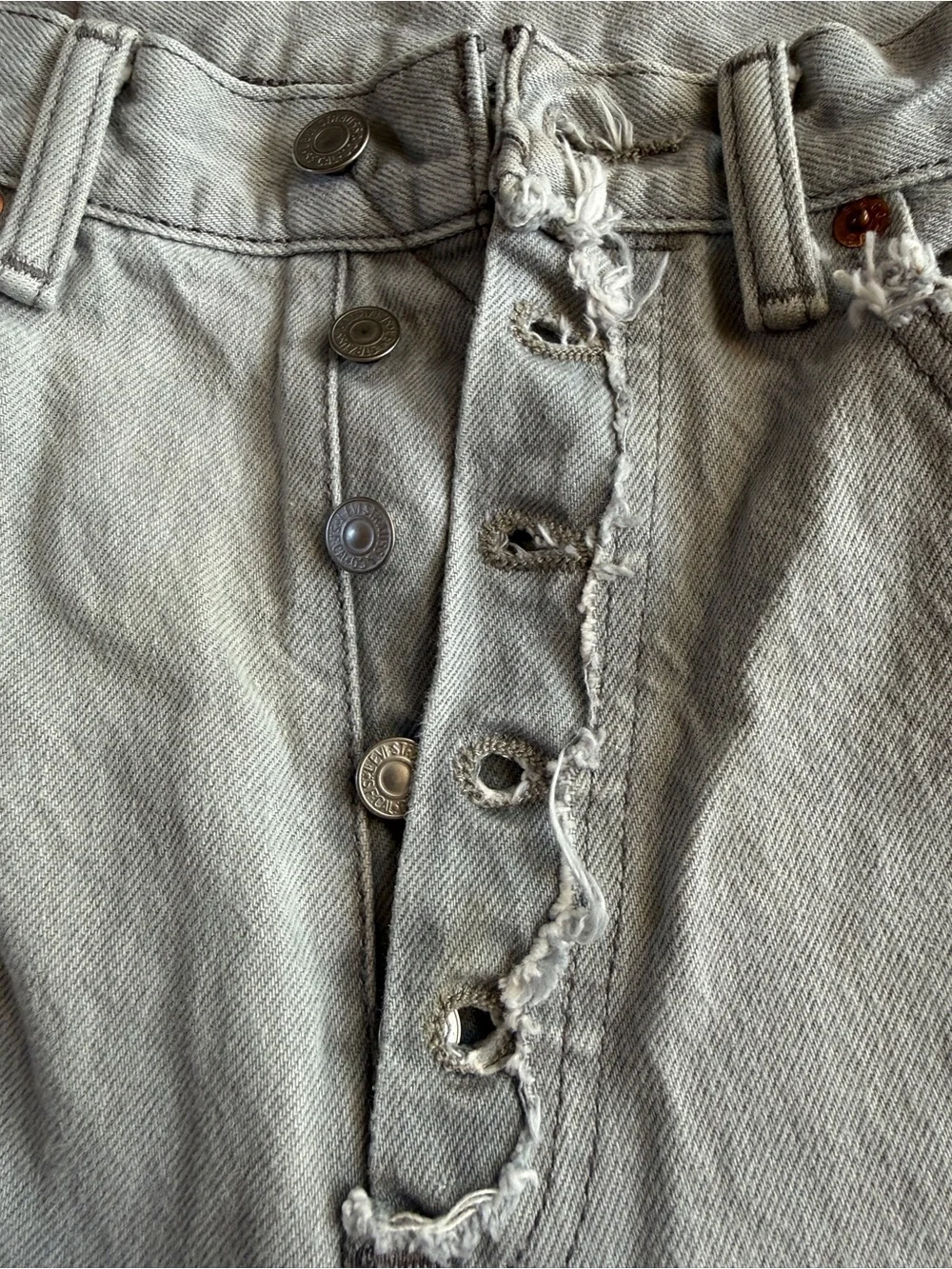 Levi's 501 Men's Gray Custom Distressed Button Fly Straight Denim Jeans